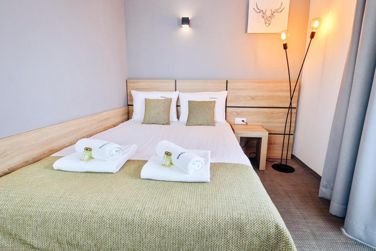 Targowa37 Uniejow Bed & Breakfast エクステリア 写真
