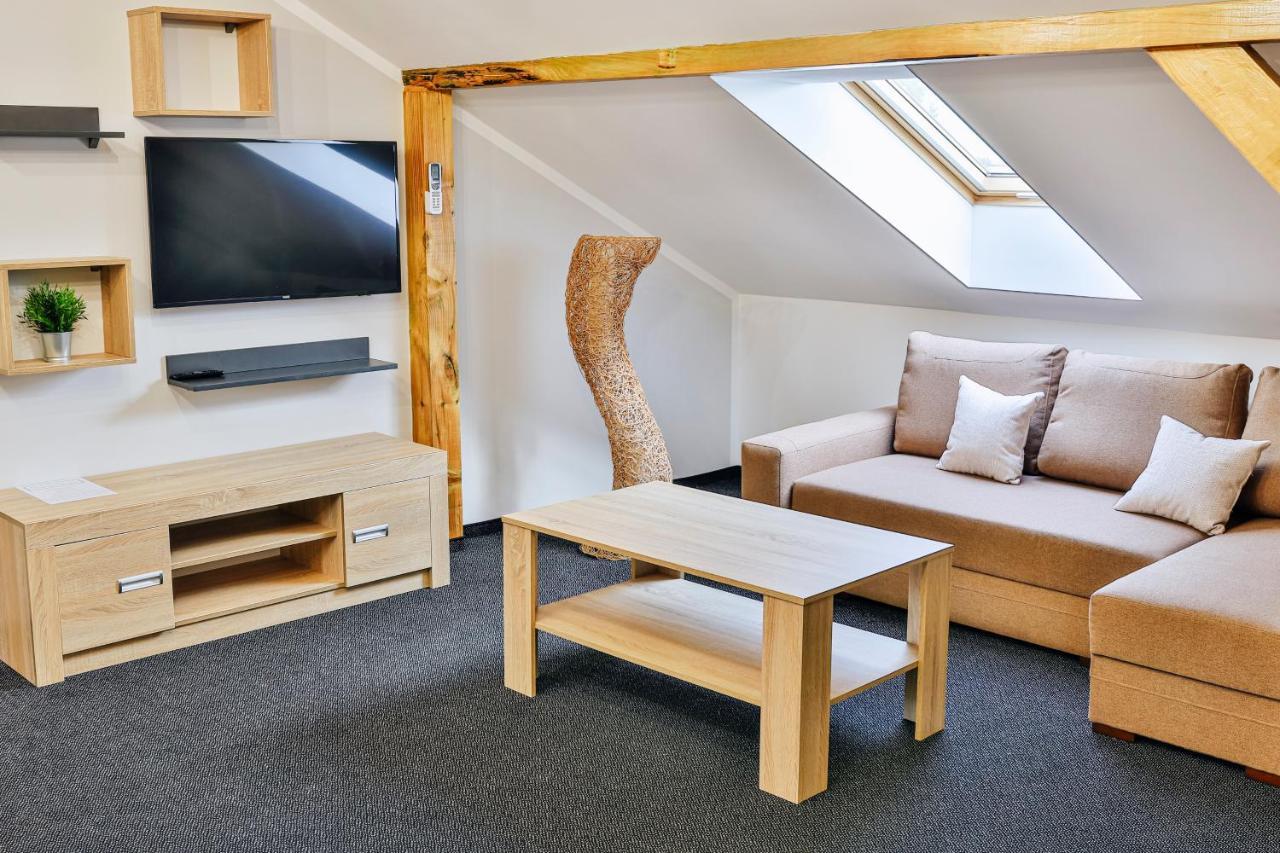 Targowa37 Uniejow Bed & Breakfast エクステリア 写真