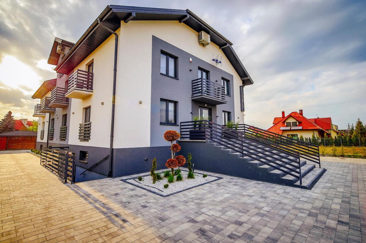 Targowa37 Uniejow Bed & Breakfast エクステリア 写真